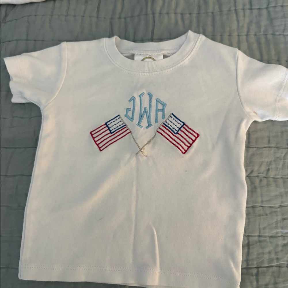 Patriotic Kids' White T-Shirt with Flag Design